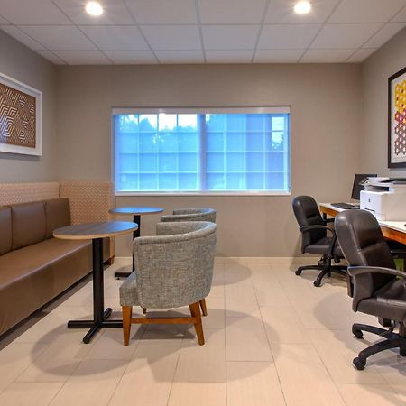 Holiday Inn Express Absecon-Atlantic City Area By Ihg Экстерьер фото